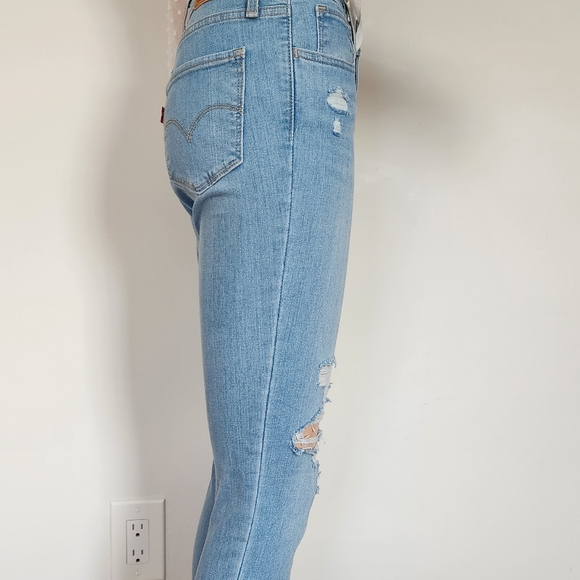 LEVIS JEANS LIGHT WASH DENIM DISTRESSED 720 HIGH RISE SKINNY - Picture 8 of 11